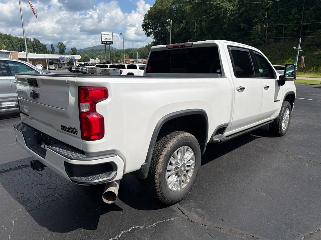 2022 Chevrolet Silverado 3500 HD High Country