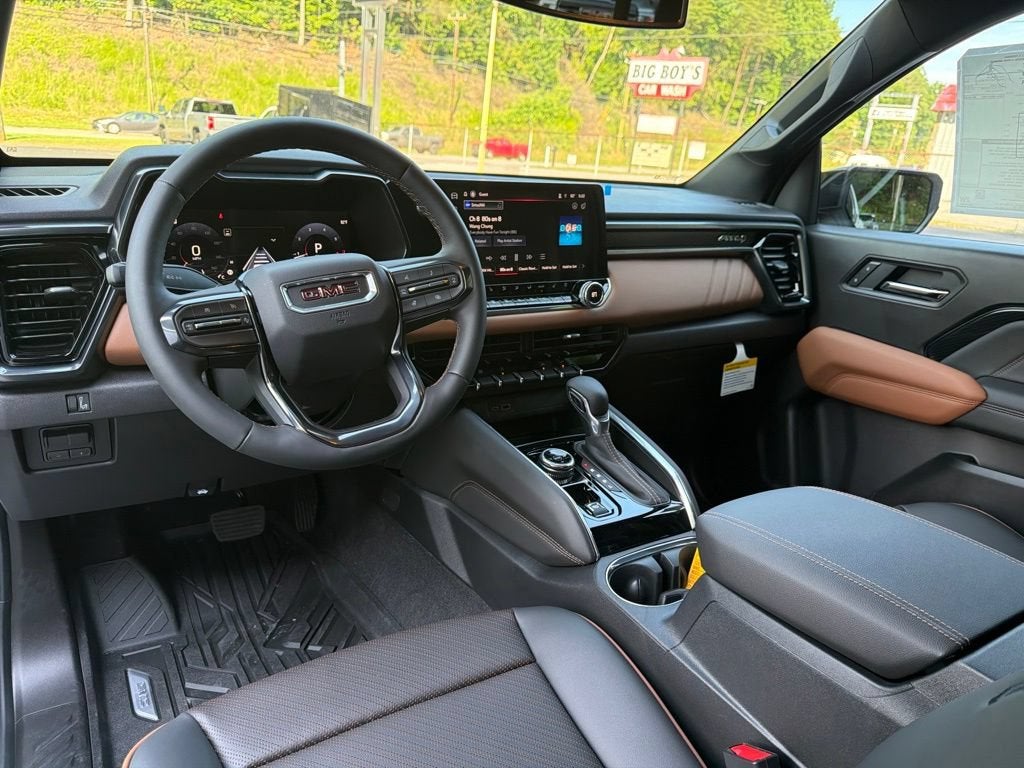 2026 GMC Canyon AT4 - Photo 16