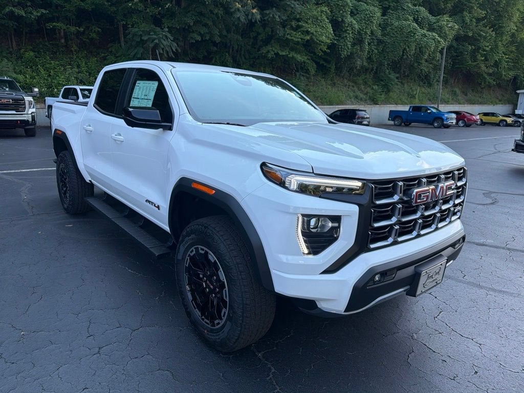 2026 GMC Canyon AT4 - Photo 6
