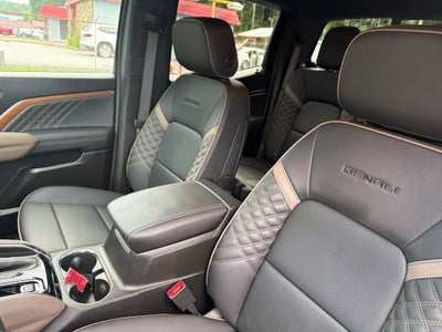 2025 GMC Canyon Denali