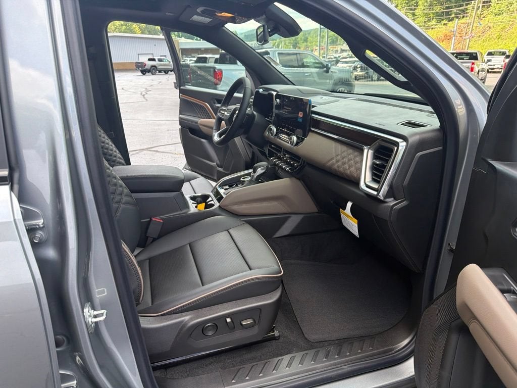 2026 GMC Canyon Denali - Photo 15