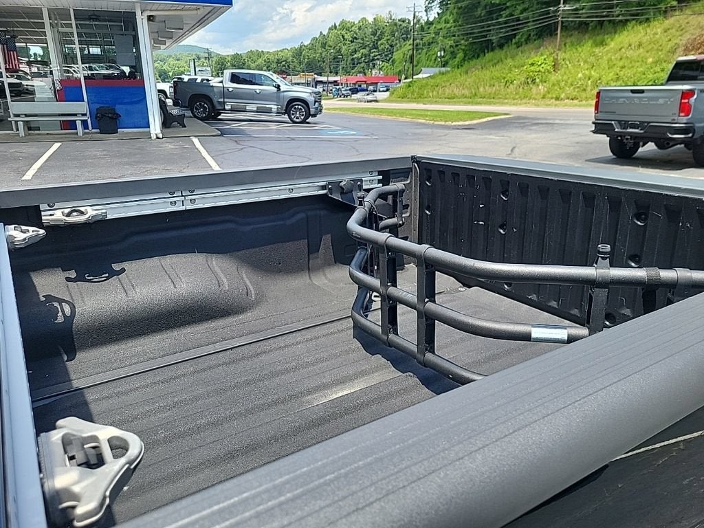 2021 Nissan Frontier Crew Cab SV 4x4