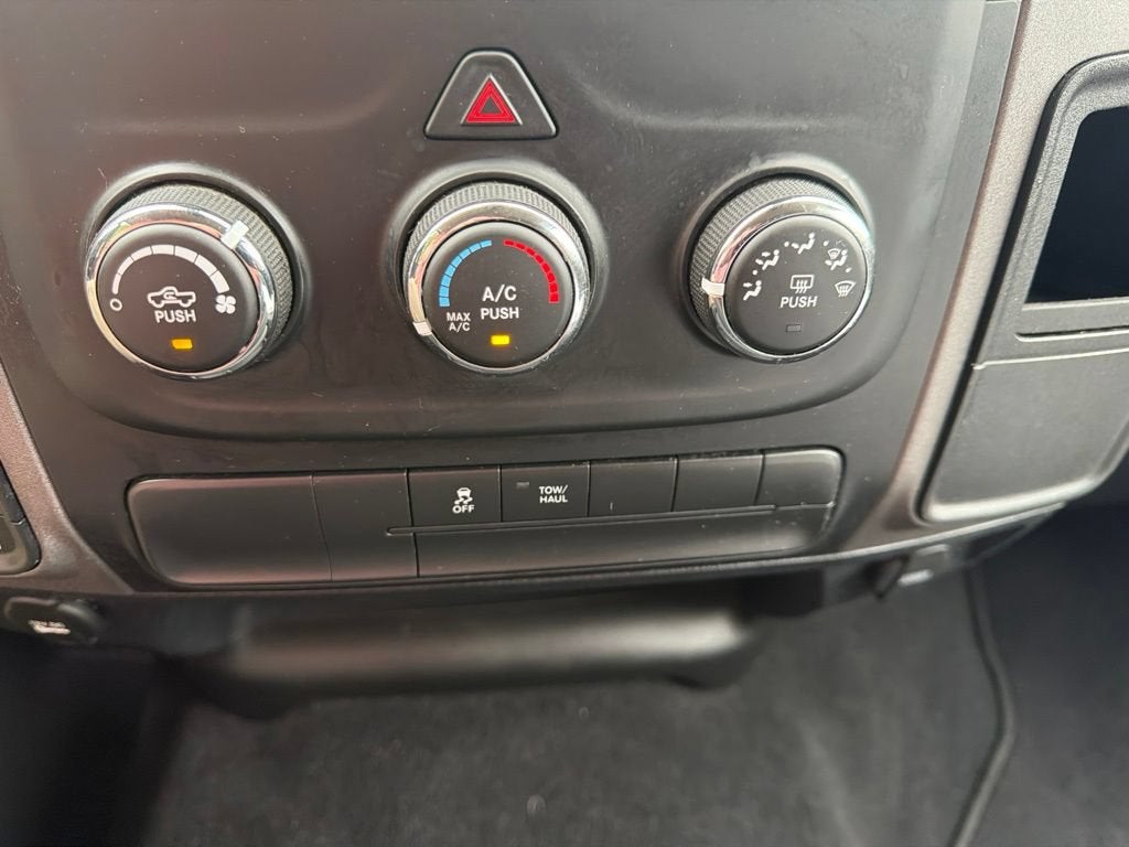 2021 RAM Ram 1500 Classic Tradesman - Photo 23