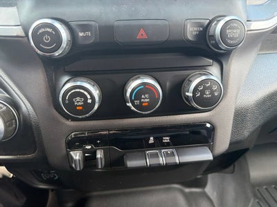 2022 RAM 2500 Big Horn Crew Cab 4x4 6'4" Box