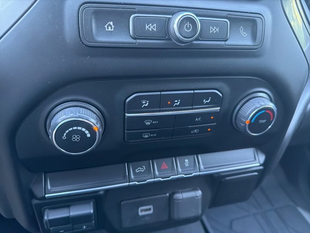 2019 Chevrolet Silverado 1500 Custom