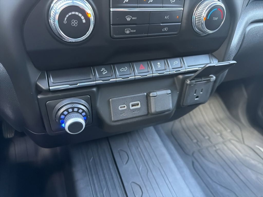 2021 GMC Sierra 1500 4WD Crew Cab Short Box