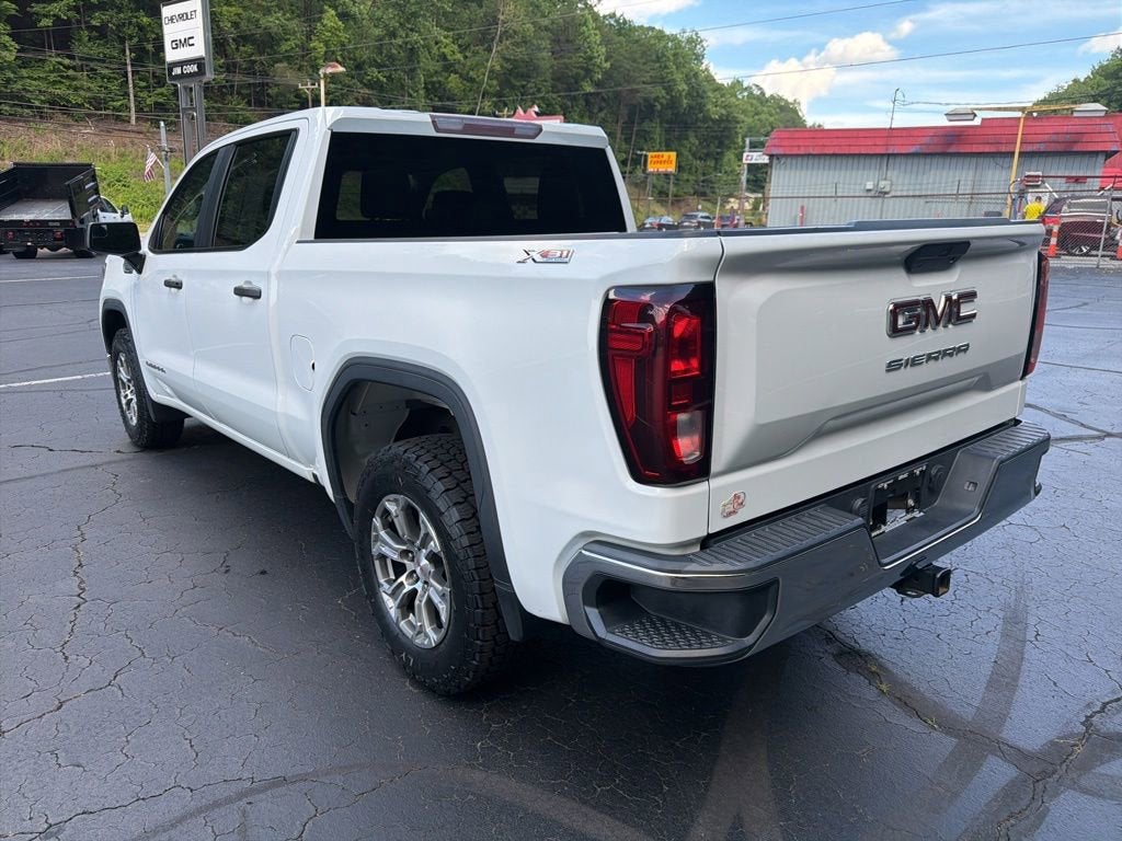 2021 GMC Sierra 1500 4WD Crew Cab Short Box