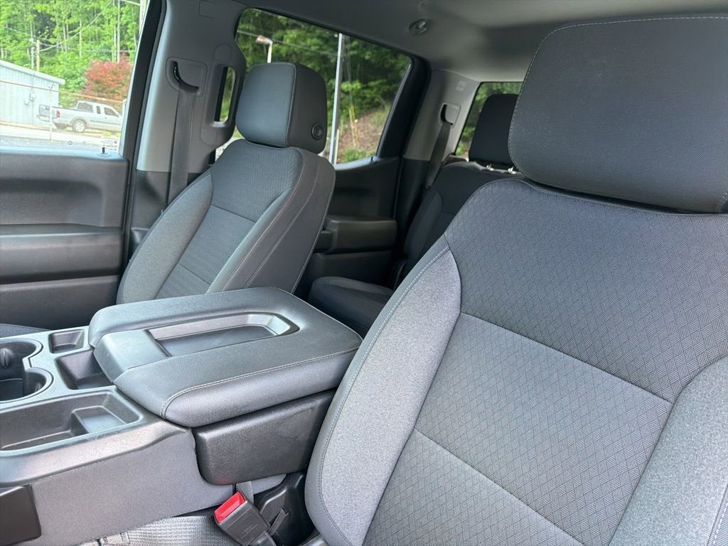 2021 GMC Sierra 1500 4WD Crew Cab Short Box