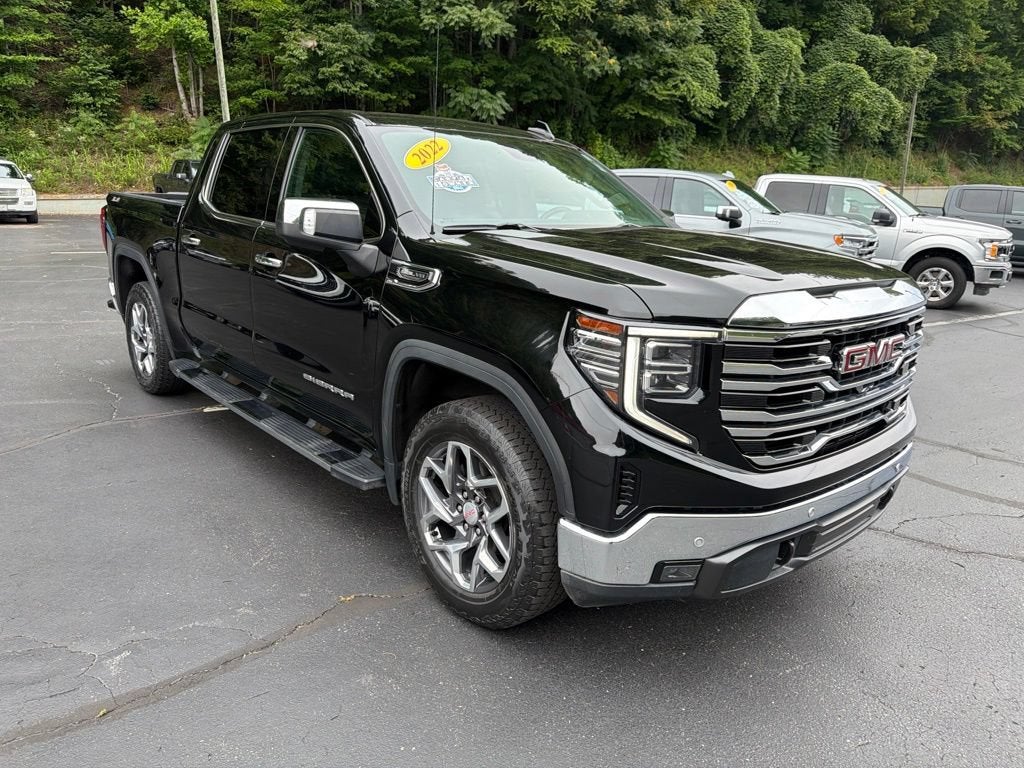 2022 GMC Sierra 1500 SLT