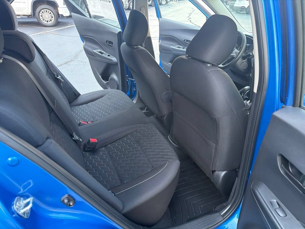 2022 Nissan Kicks S Xtronic CVT