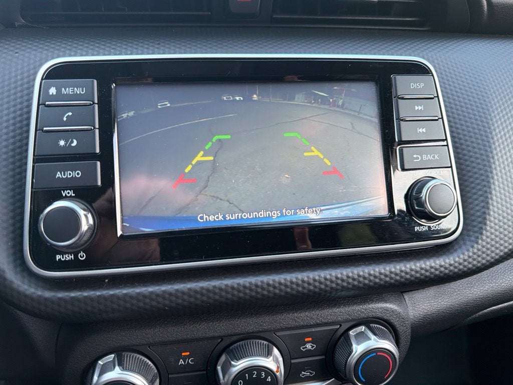 2022 Nissan Kicks S Xtronic CVT