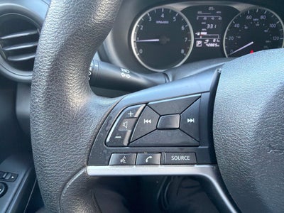 2022 Nissan Kicks S Xtronic CVT