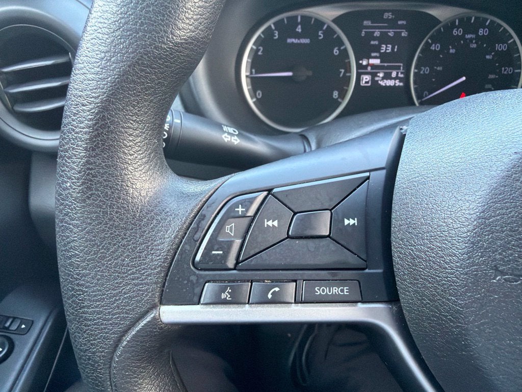 2022 Nissan Kicks S Xtronic CVT