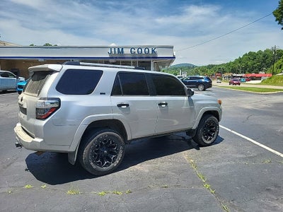 2021 Toyota 4Runner SR5