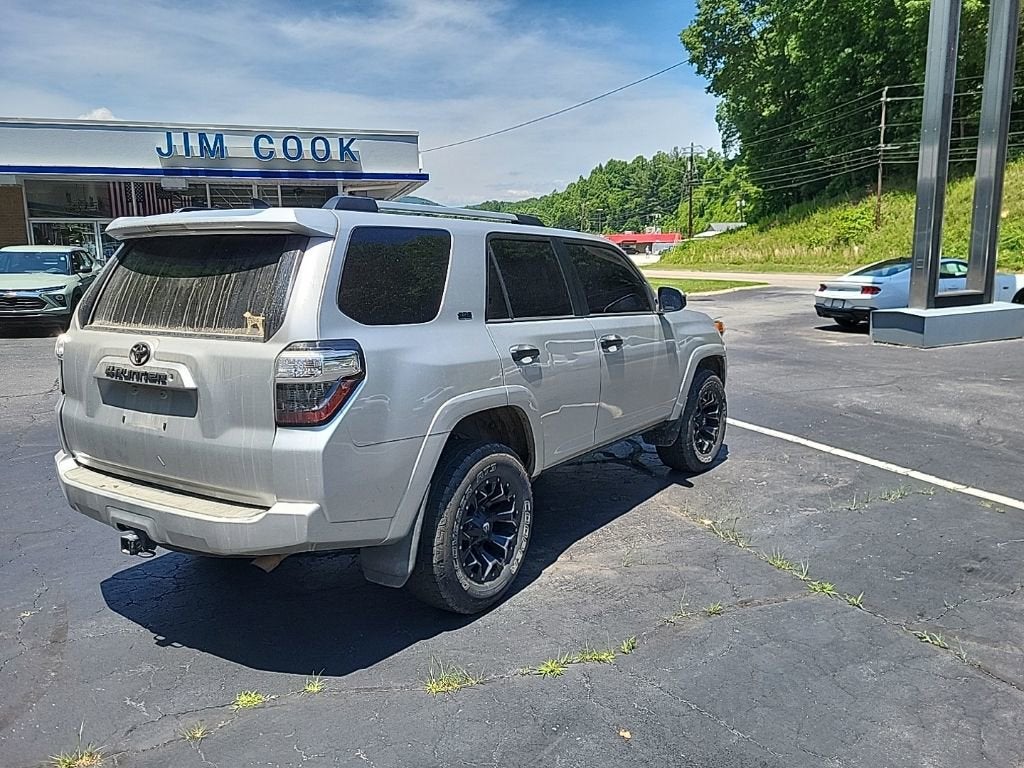 2021 Toyota 4Runner SR5