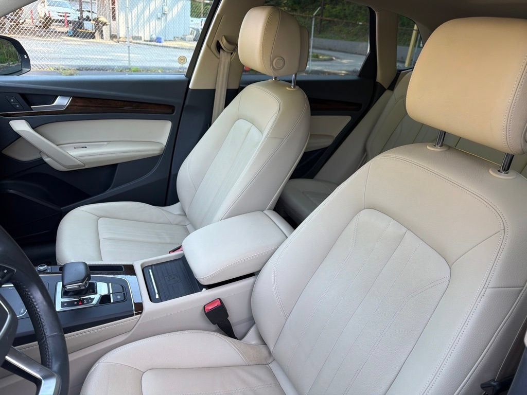 2020 Audi Q5 Premium Plus 45 TFSI quattro S tronic